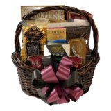 Best Time to Order Christmas Gift Baskets For a Stress-Free Holiday